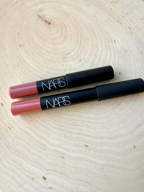 NARS “Intriguing” Velvet Matte Lip Pencil Duo Full + Mini